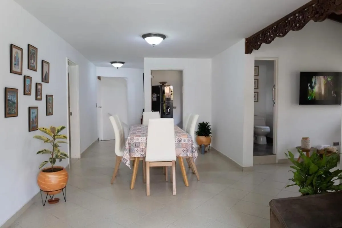 Spacious 3 Bedroom House In Laureles Medellin Apartment