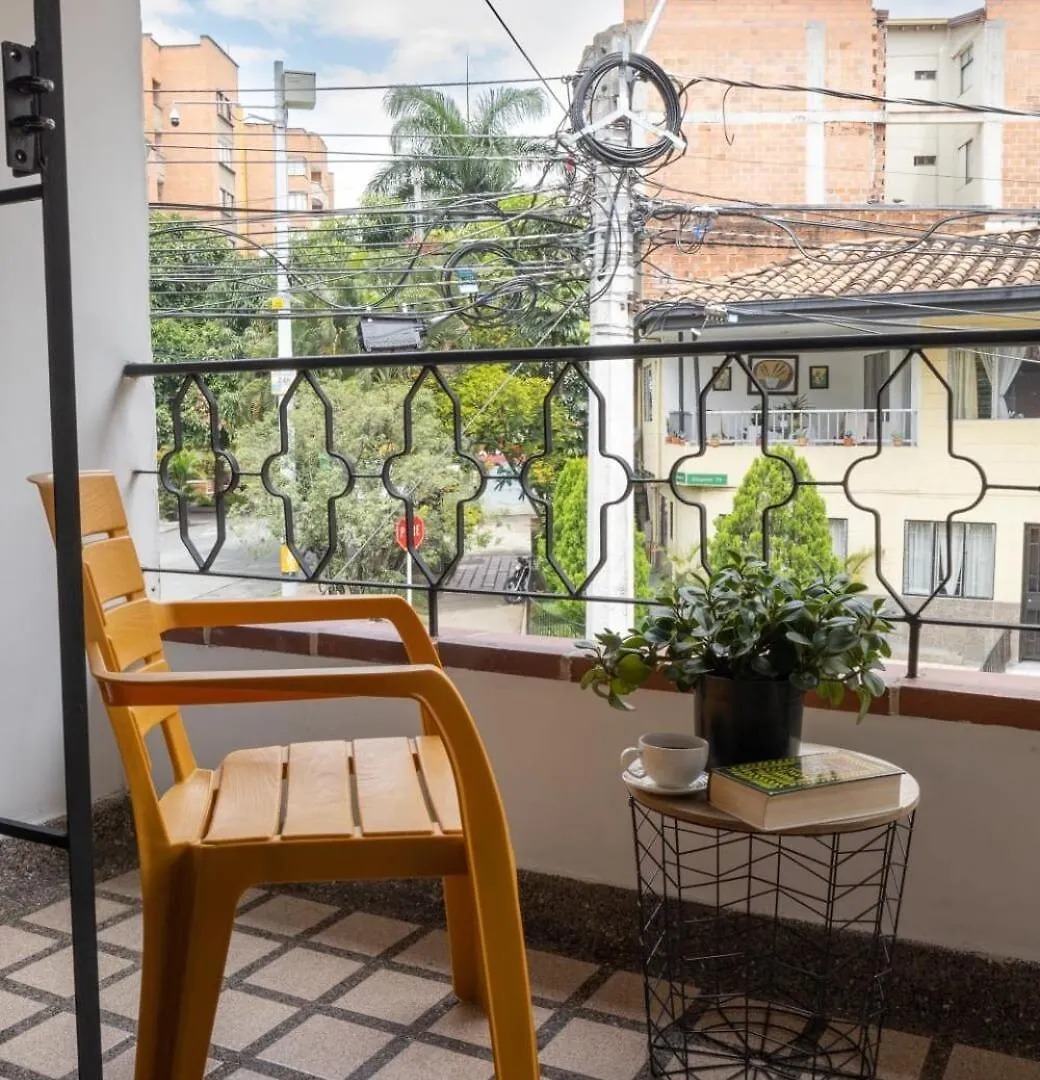 Spacious 3 Bedroom House In Laureles Medellin Apartment