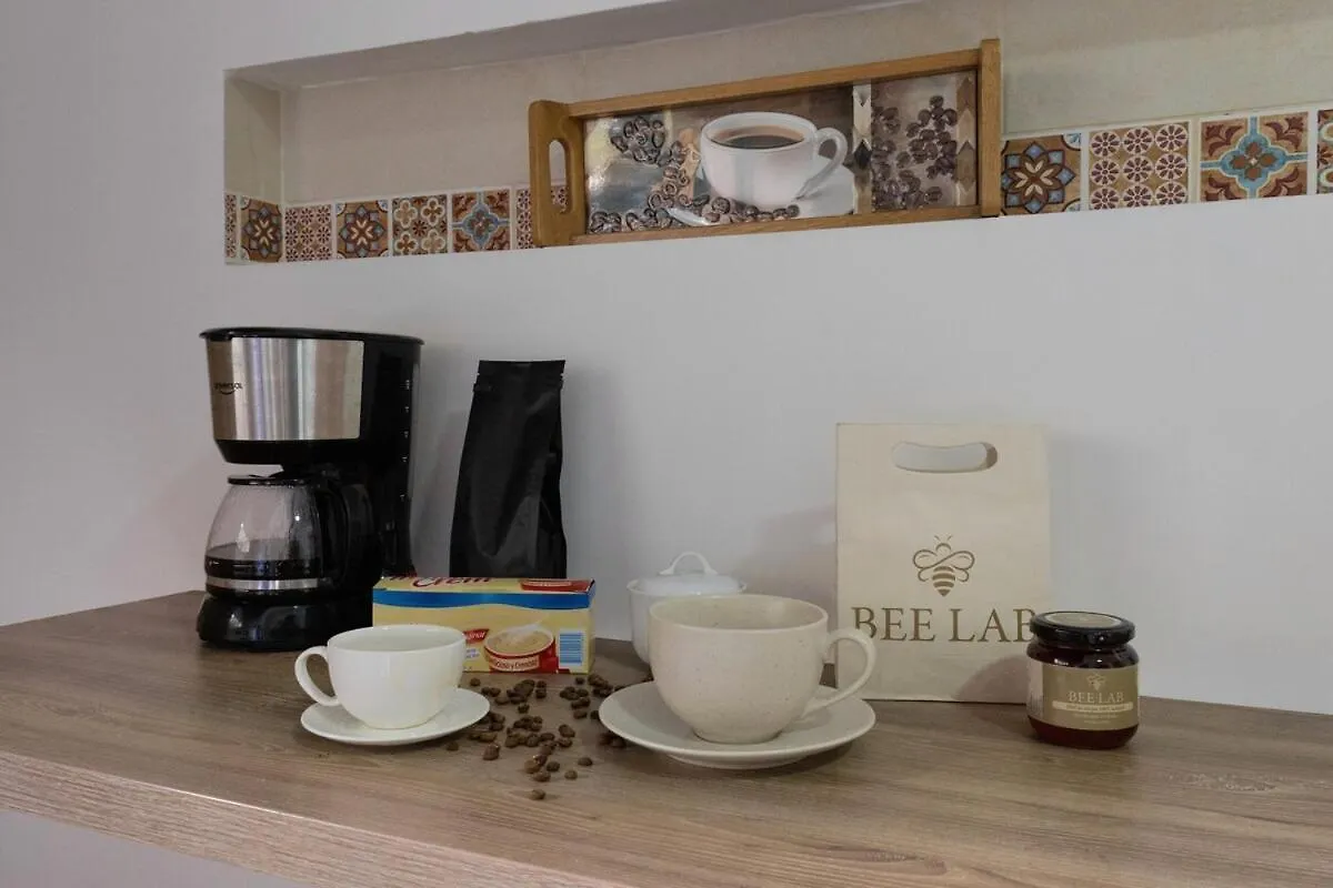 Spacious 3 Bedroom House In Laureles Medellin Apartment