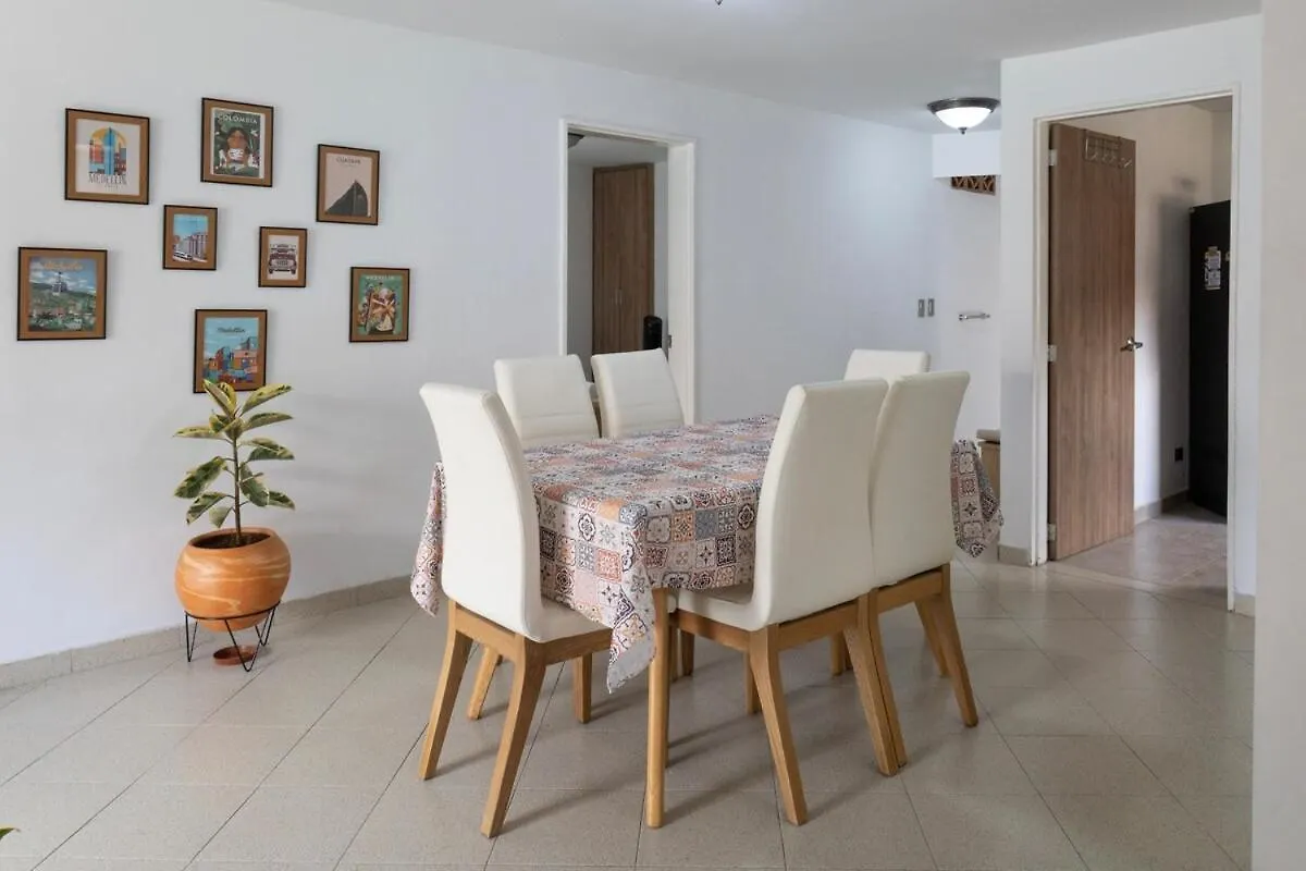 Apartment Spacious 3 Bedroom House In Laureles Medellin