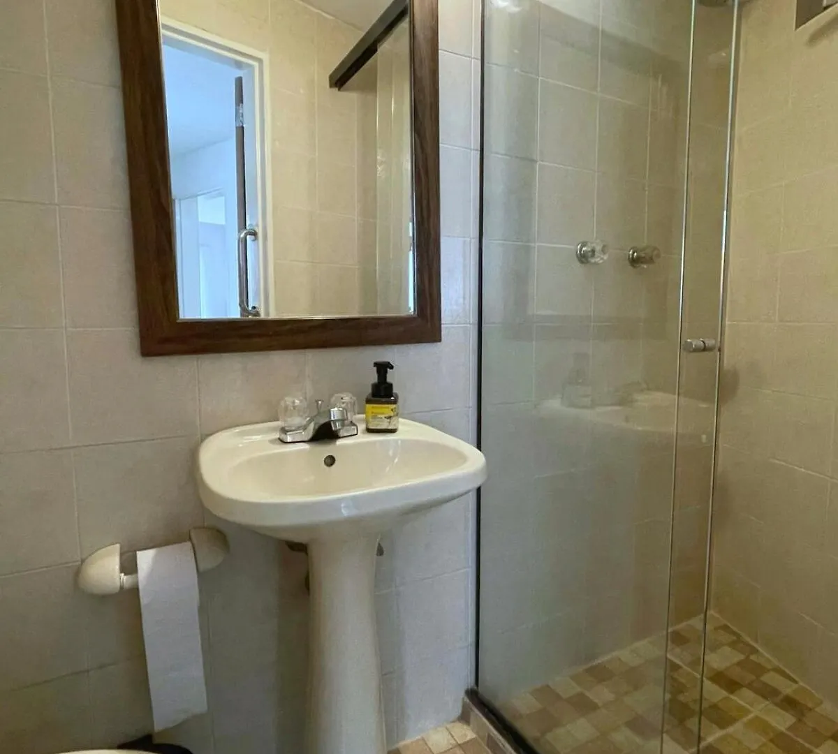 Spacious 3 Bedroom House In Laureles Medellin Colombia